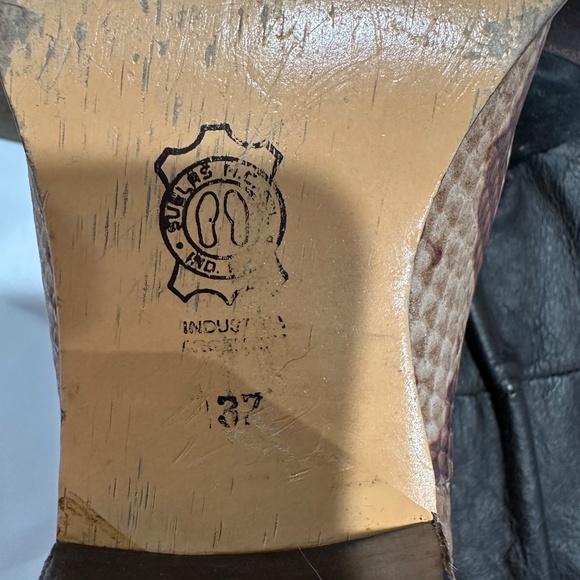 Women's Leather‎ Cowboy Boots - Size 37. - Picture 4 of 8